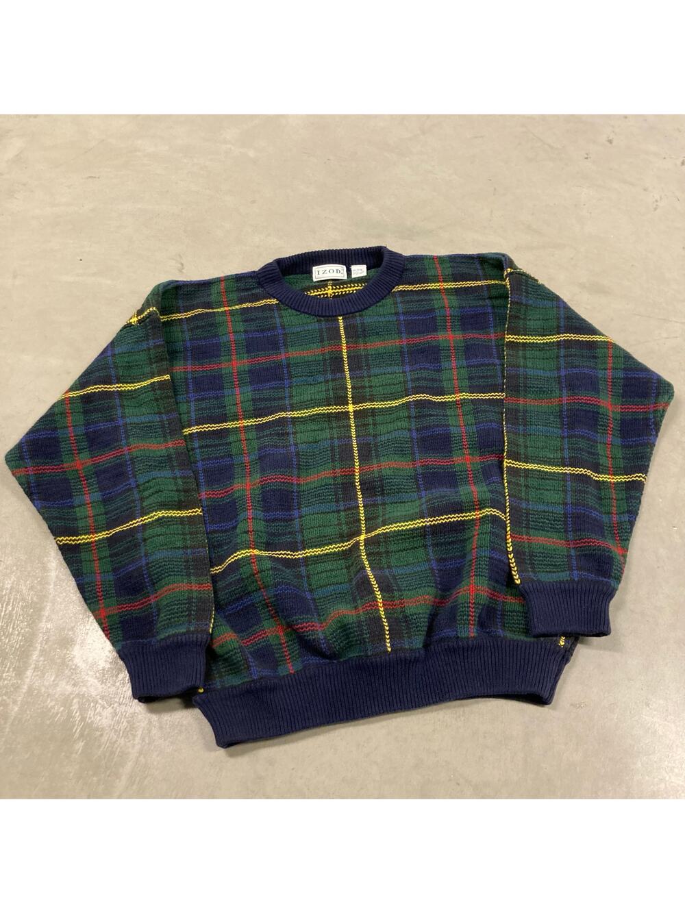 vintage Izod patterned sweater